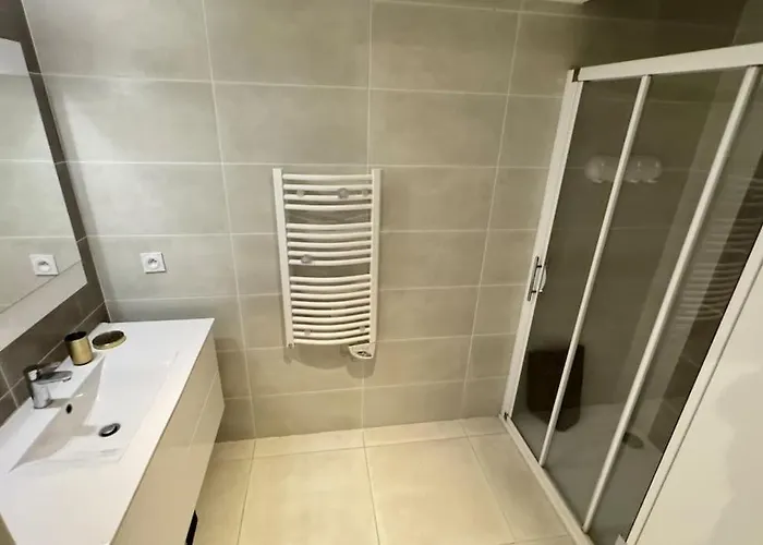 アパート Hyper Parking Prive A 3 Min A Pied, Raphael