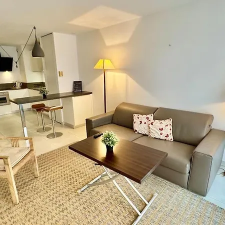 Apartment Hyper Parking Prive A 3 Min A Pied, Raphael Saint-Raphael (Var)