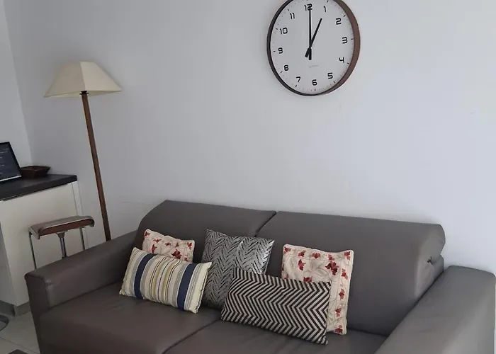 Apartment Hyper Parking Prive A 3 Min A Pied, Raphael